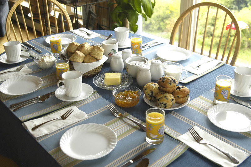 family breakfast kitchen table